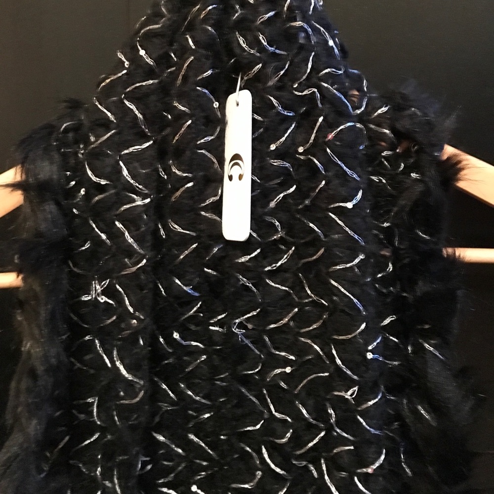 Beautiful Brand New Scarf