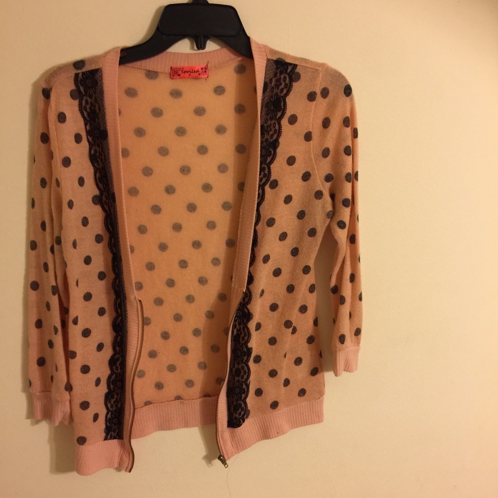Cute top!! - Picture 3 of 3
