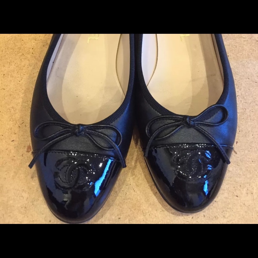 Chanel Black Classic Ballet Flats Size 39 SOLD!!!