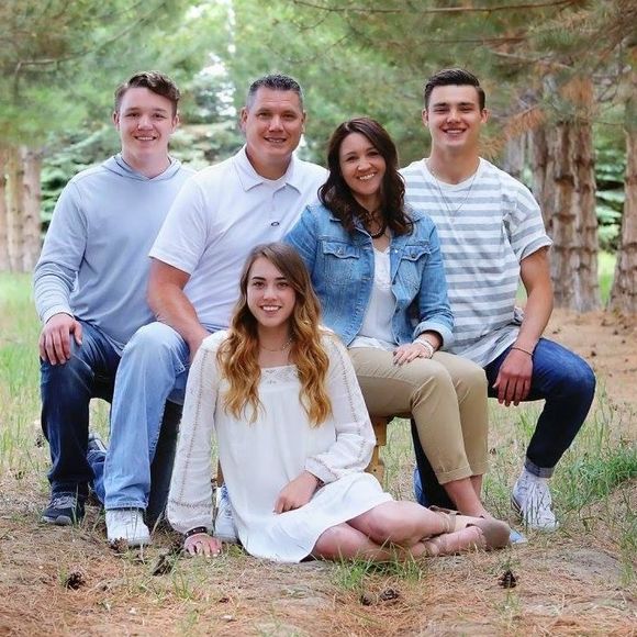 Meet your Posher, Shanae - Picture 1 of 1