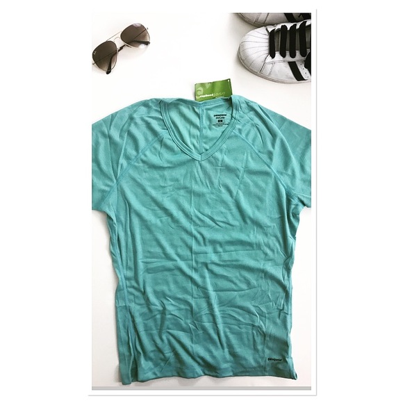 Patagonia Capilene lightweight short sleeve tee - Picture 2 of 8