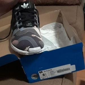 Rita ora adidas zx flux