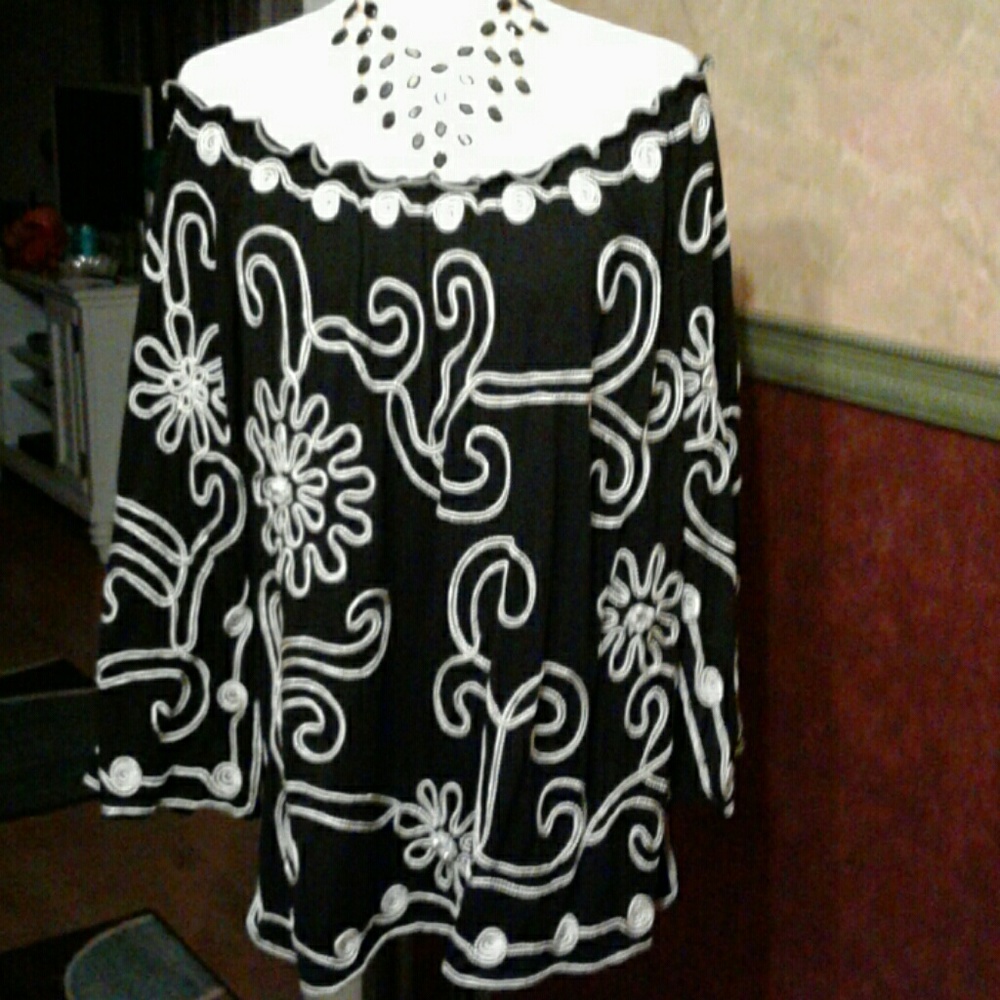 Gorgeous hand embroidery blouse