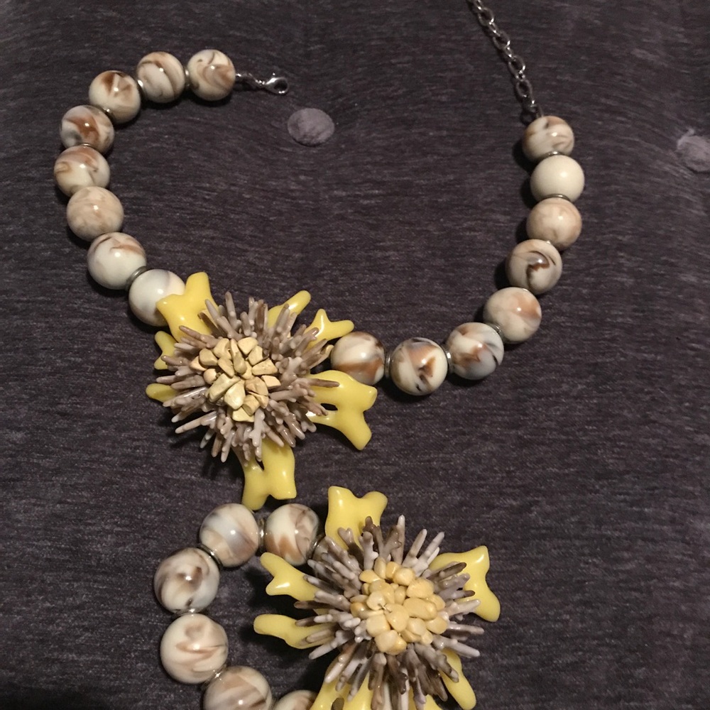 Necklace and bracelet pair