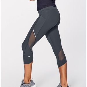 Lululemon home stretch crop