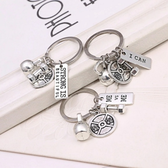 NWT Crossfit, weight training Keychain - Picture 3 of 3