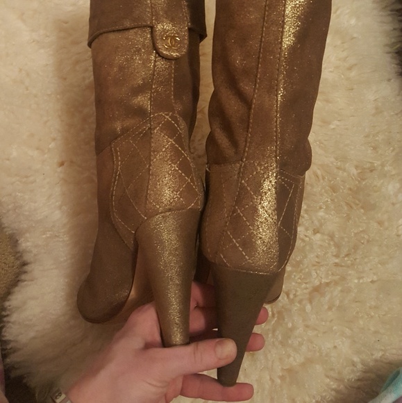 Authentic Chanel booties - Picture 5 of 5