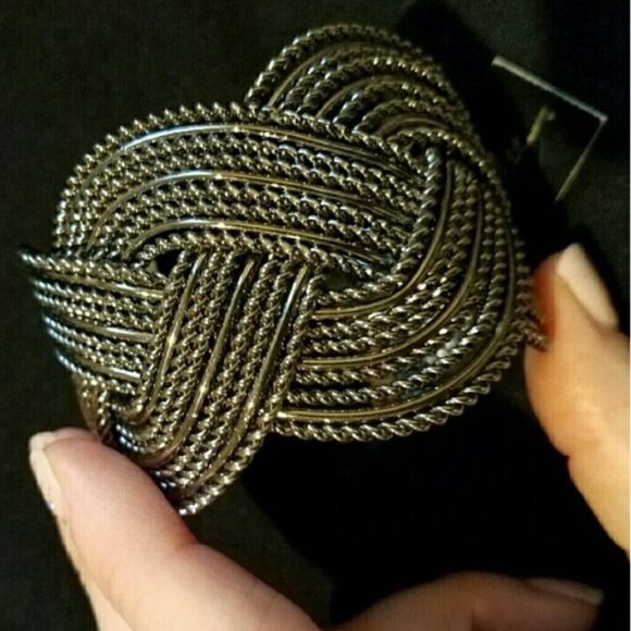 NWT Antique Brass Braided Cuff Bracelet Cookie Lee - Picture 3 of 4