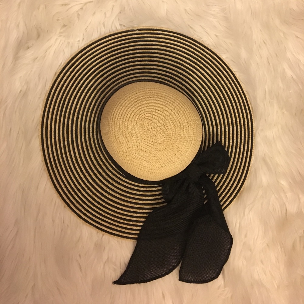 Beach hat