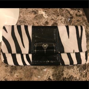 ⚡️BLACK FRIDAY SALE LE Zebra Coach Clutch