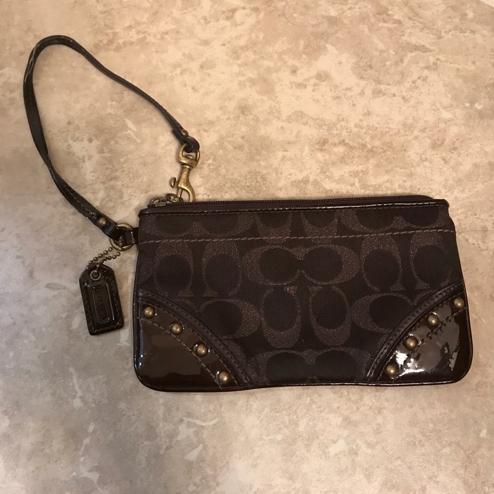Coach wristlet brown