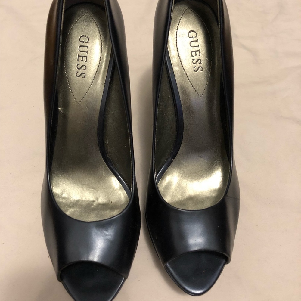 Navy Blue Guess Heels size 9