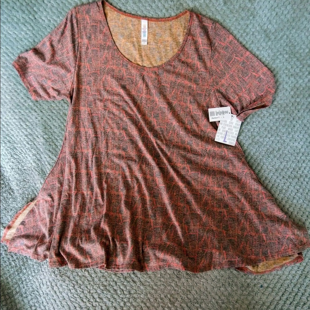 LuLaRoe Perfect T
