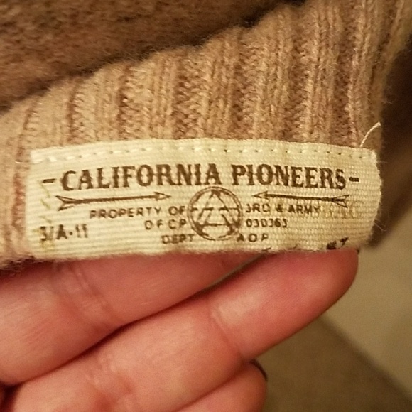 Wool Sweater - Picture 3 of 5