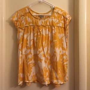 Yellow patterned top