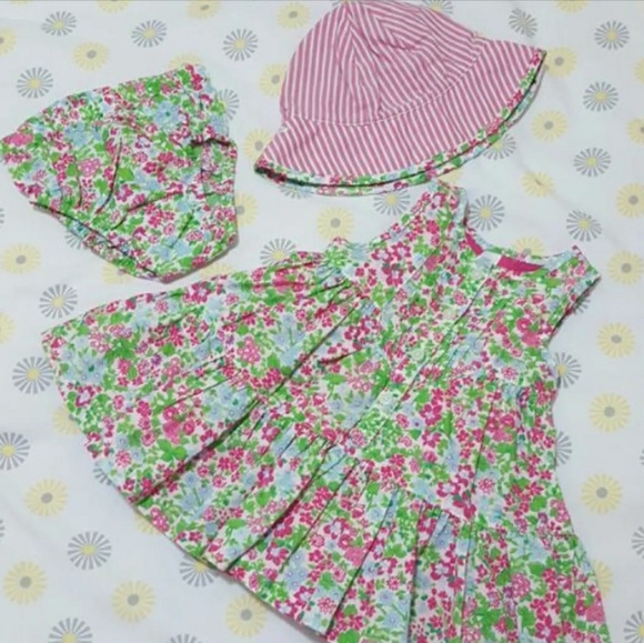 Baby Gap Dress NB set - Picture 2 of 2