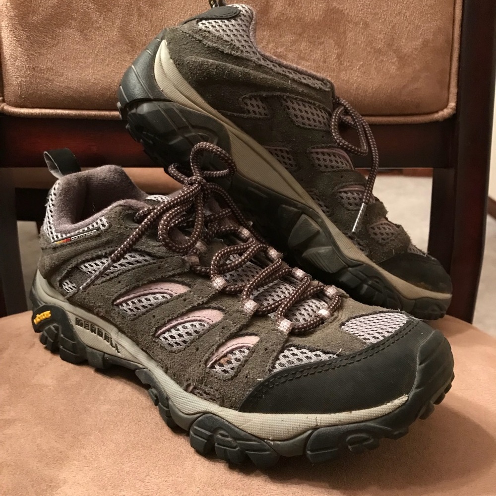 Hiking shoes