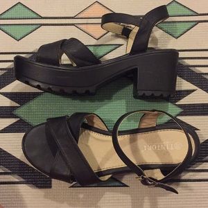 Spanish platform sandals