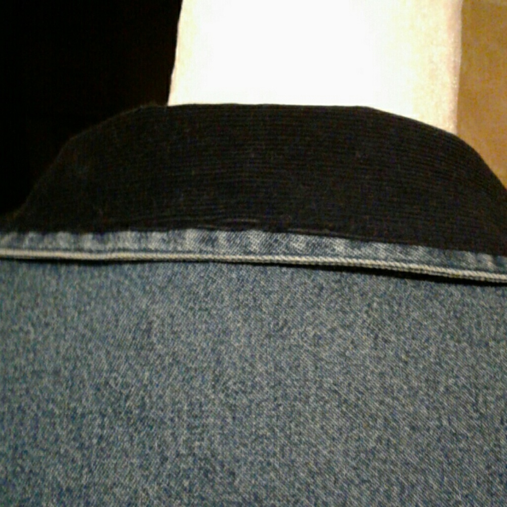 Blue Jean jacket - Picture 6 of 7