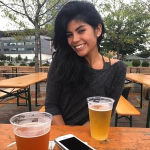 Meet your Posher, Adilene