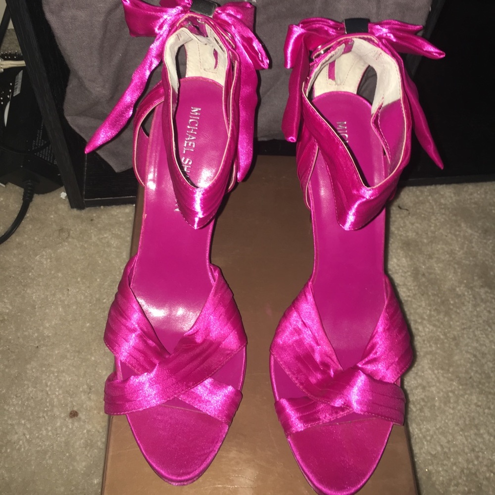Michael Shannon heels