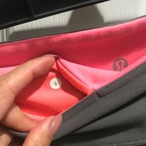 Reversible lululemon wunder under crops
