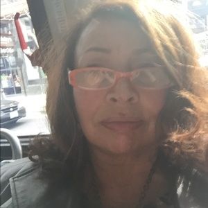 Meet your Posher, Roberta