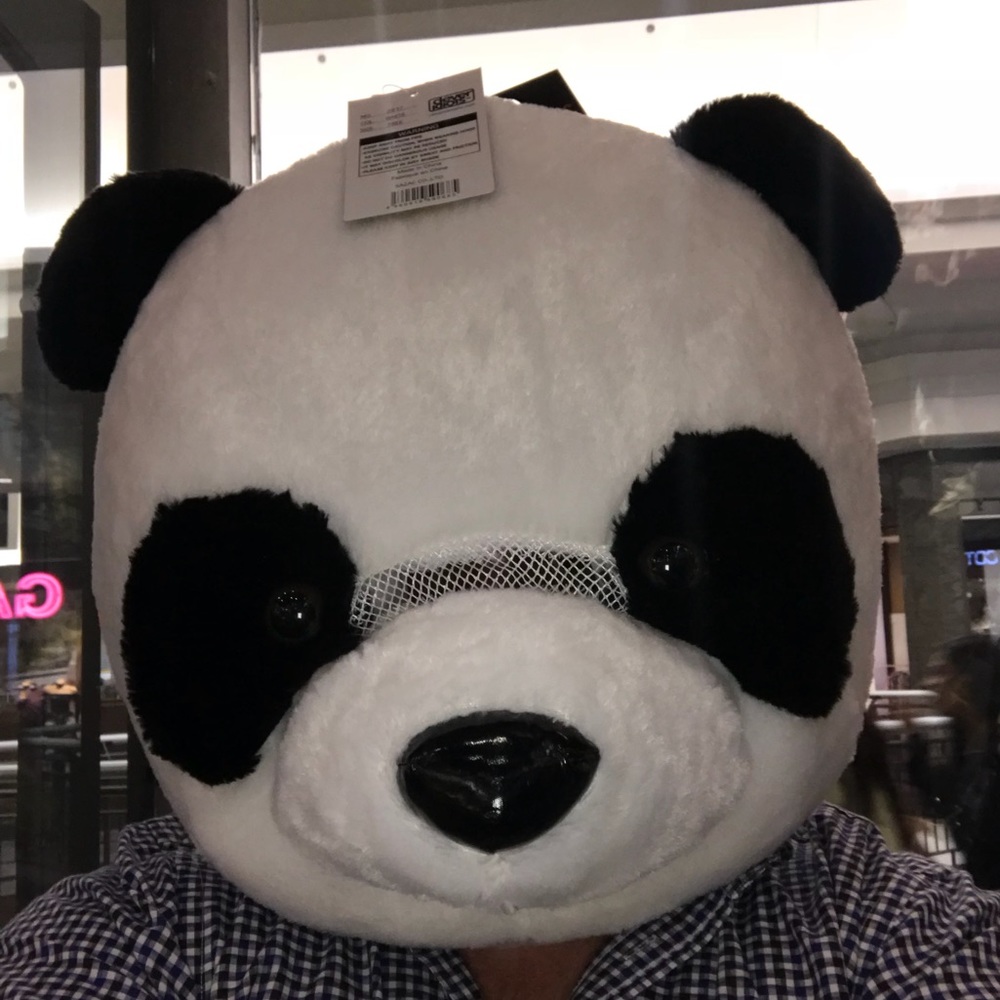 Meet your Posher, Carlos