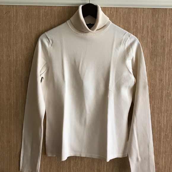 Cream turtle neck - Picture 3 of 5
