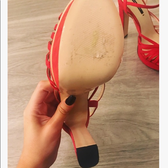 Zara retro red swede heels - Picture 4 of 4