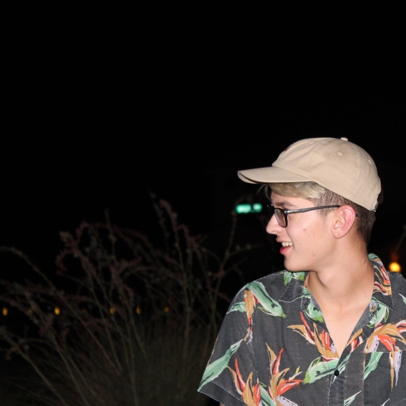 Meet your Posher, Jesse - Picture 1 of 1