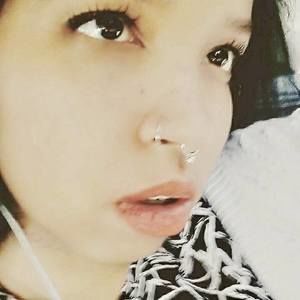 Meet your Posher, Aya