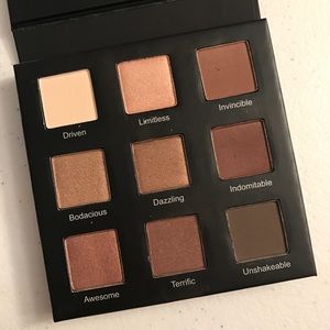 Realher Real Her Eyeshadow Palette II Brand New