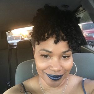 Meet your Posher, Veronica