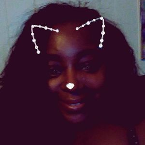 Meet your Posher, Keisha