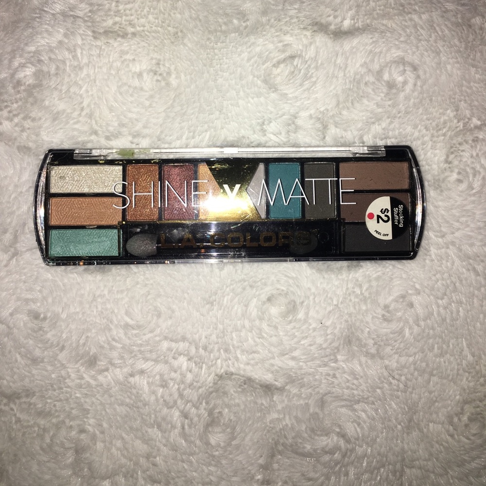 L.a colors eyeshadow palette, never been used