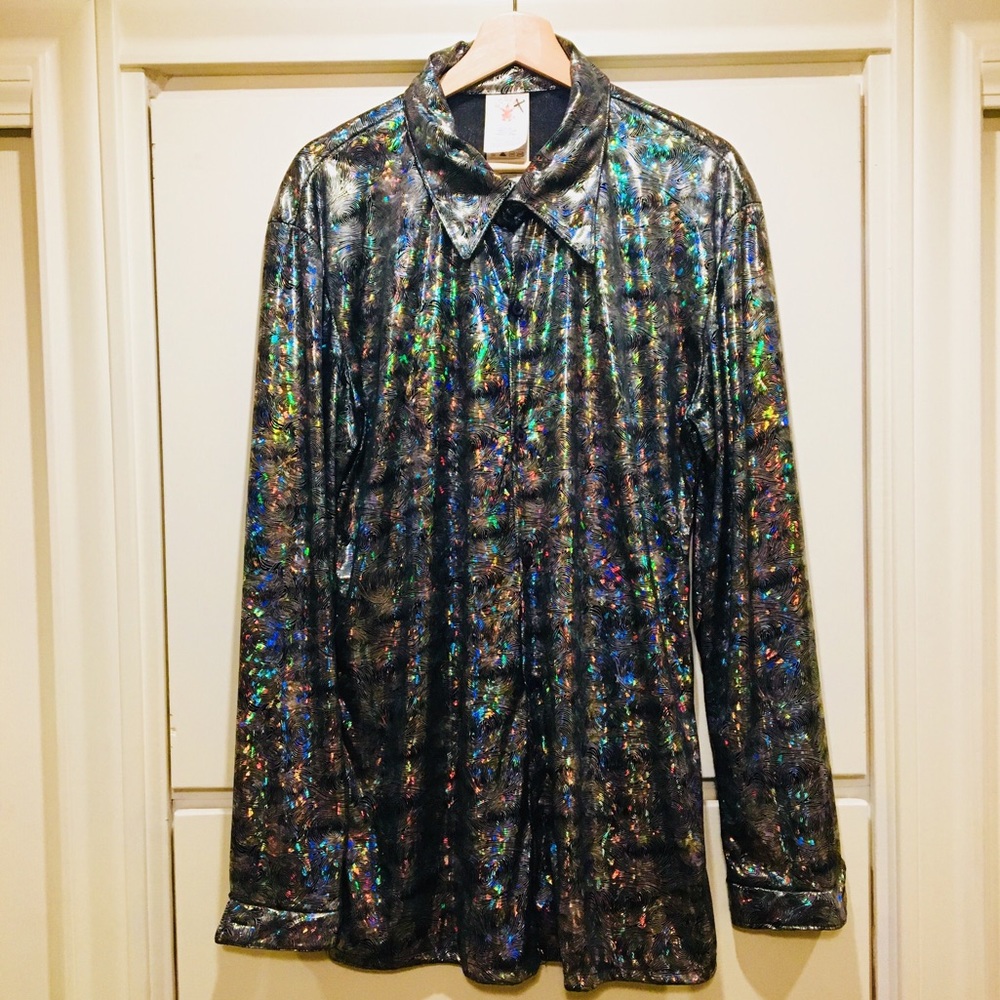 Metallic dress shirt