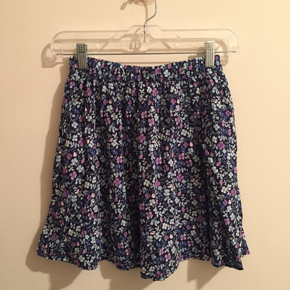 A&F blue/purple floral mini skirt