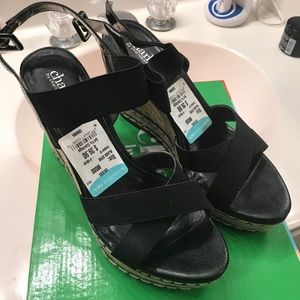 Like new wedges worn maybe 1x