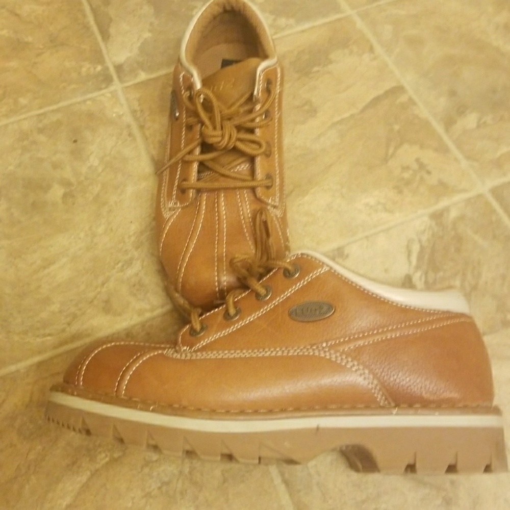 Lugz
