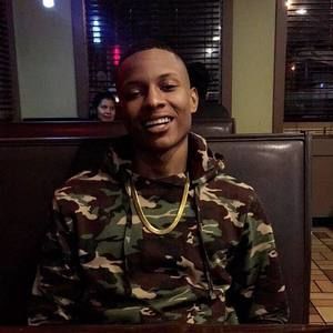 Meet your Posher, Tae