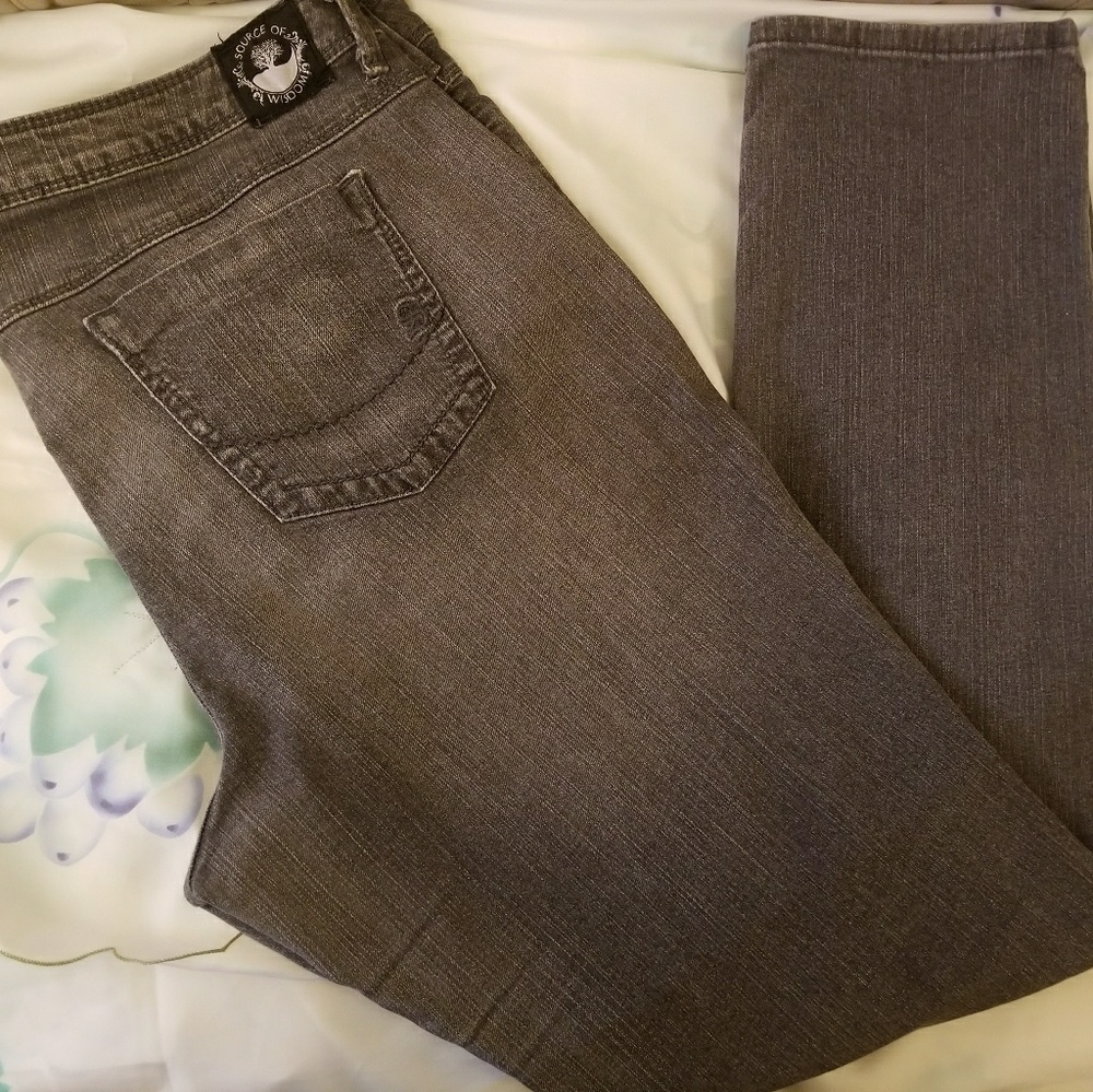 Gray skinny jeans