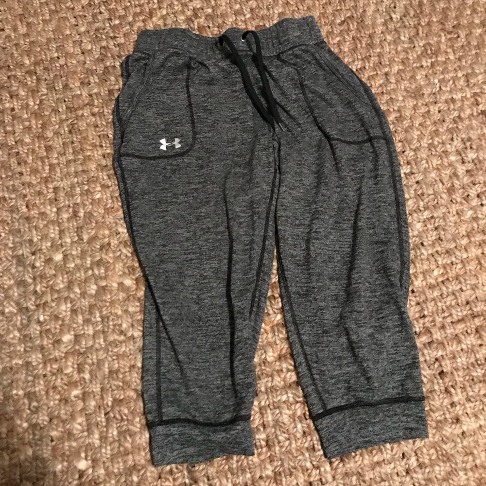 Under armour capris