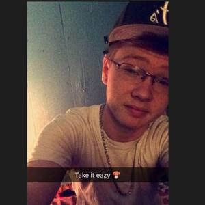 Meet your Posher, Derek