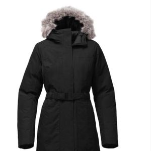 North face parka with detachable fur