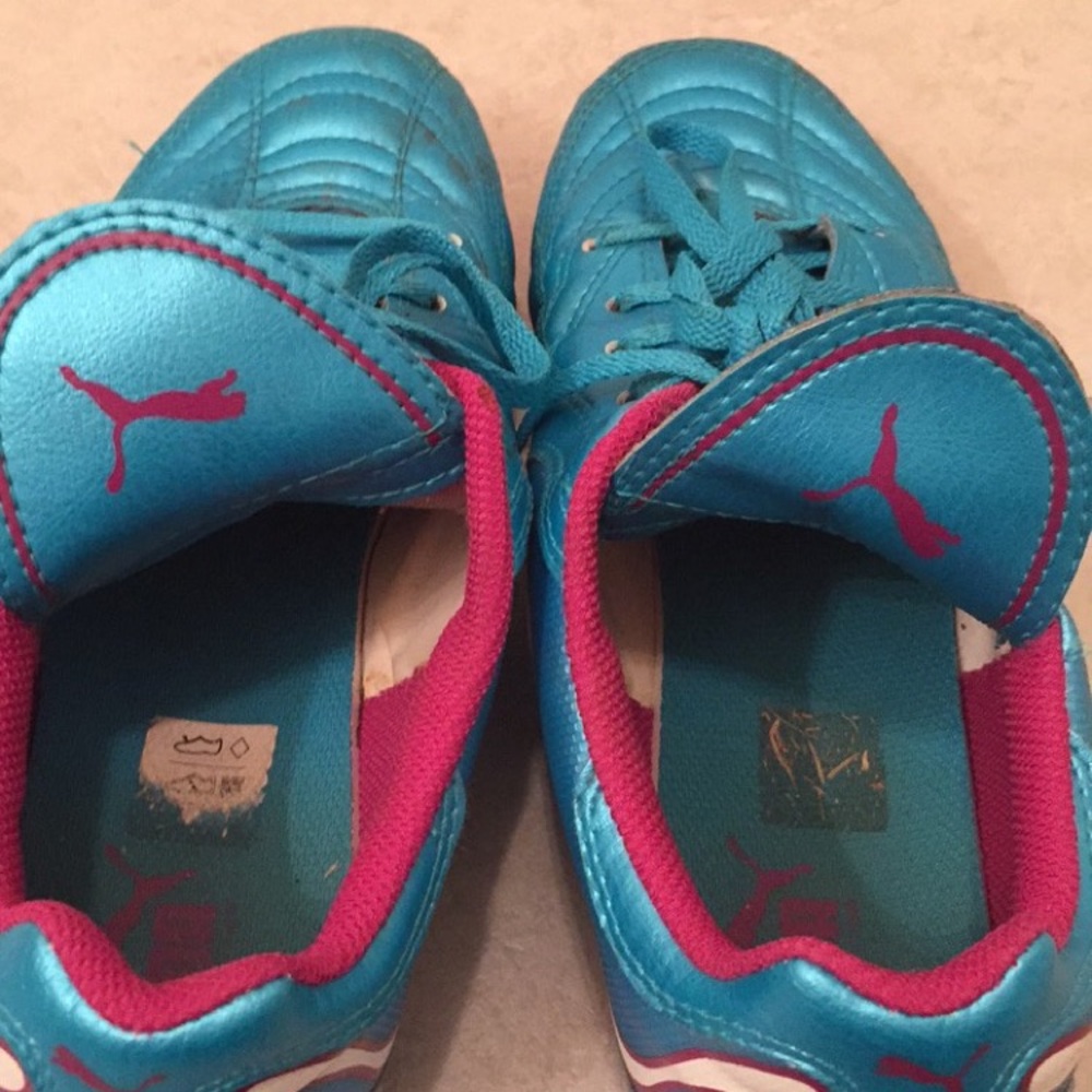 Puma cleats for Soccer and Lacrosse Size 7