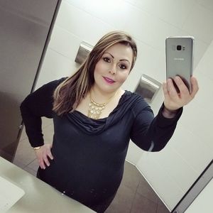 Meet your Posher, Mara