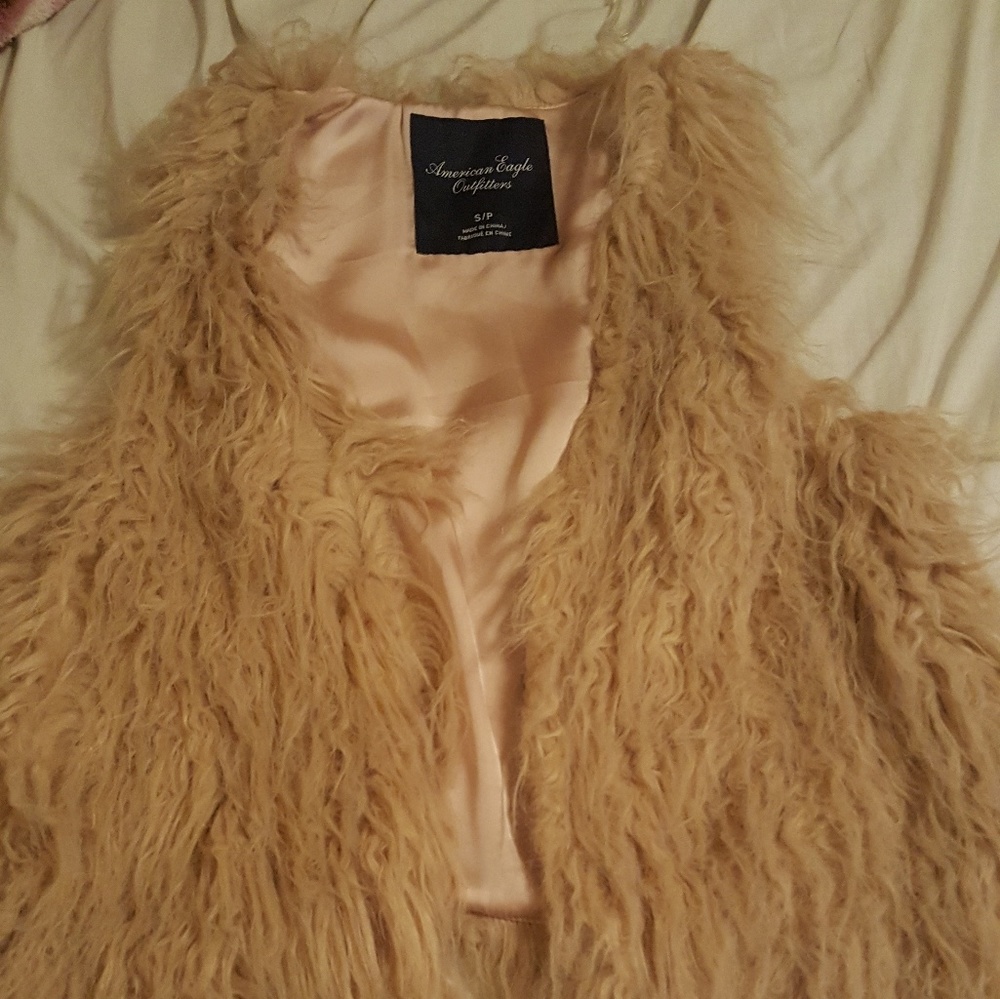 AE Feux Fur vest