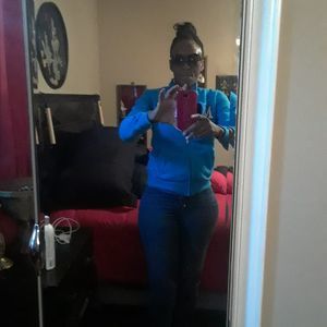 Meet your Posher, Tracy