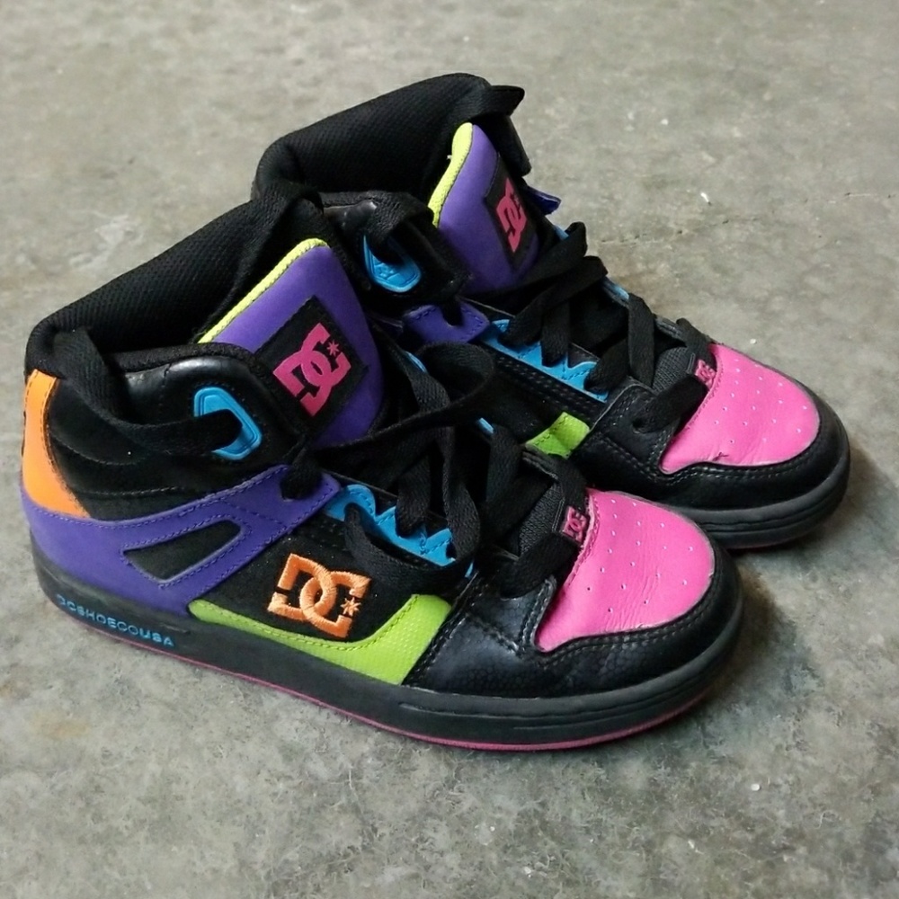 DC high tops shoes
